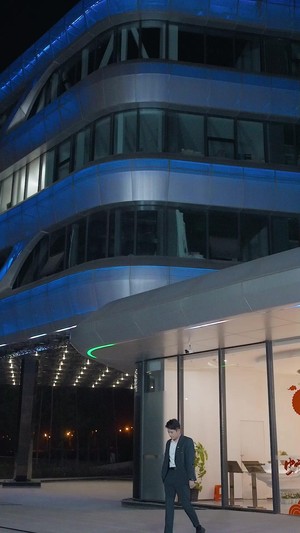 인생 리셋: 진짜 학교 여신을 만났다